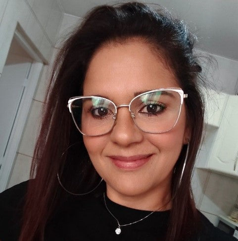 Claudia R.